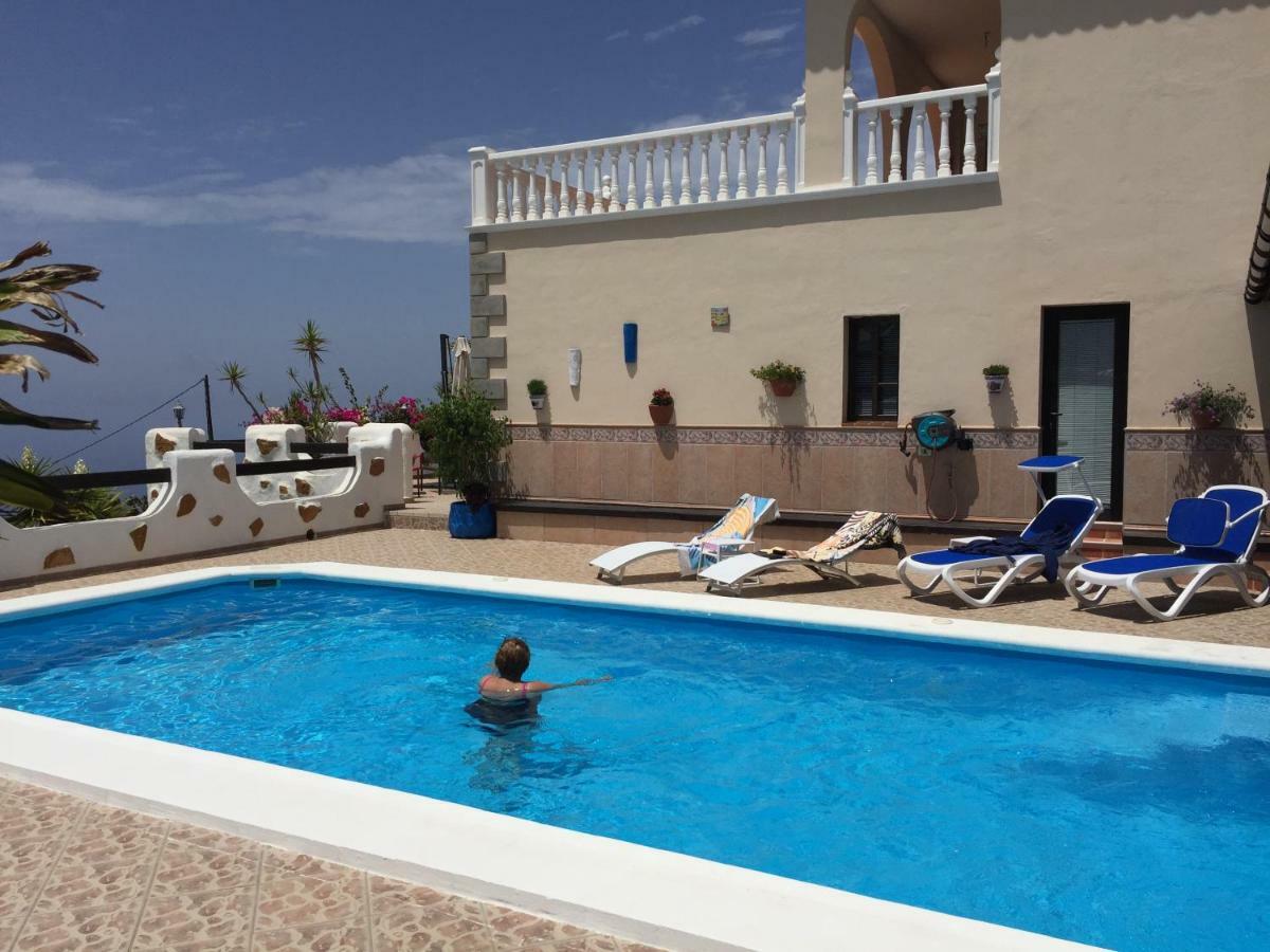 Casantilvia Heated Pool Paradise Адехе Екстериор снимка